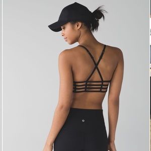 Lululemon Hot Spell Bra in Black, Sz 6